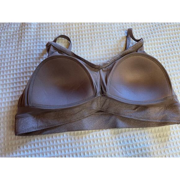 Torrid Sports Bra Brown Cross Front Detail & Adjustable Spaghetti Straps 1 (1X) - Picture 5 of 9